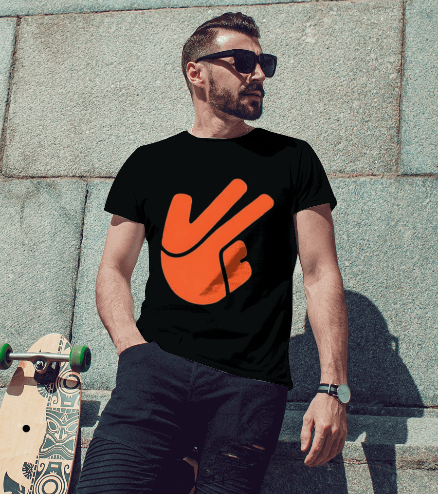 New York Knicks Three Hand Gesture NBA Team Sports Fan T-Shirt