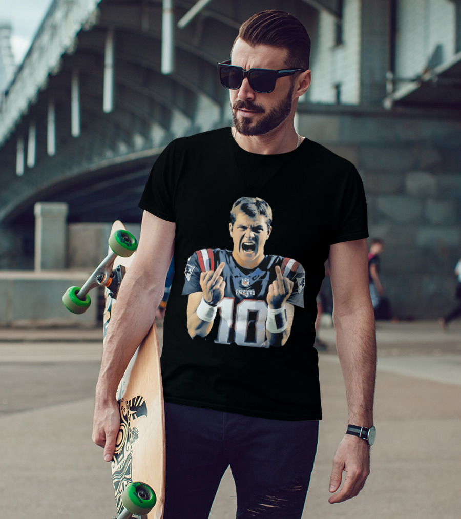 Drake Maye NE Patriots NFL Middle Finger T-Shirt