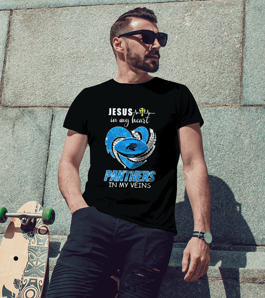 Jesus In My Heart Panthers In My Veins Diamond Heart Christian T-Shirt