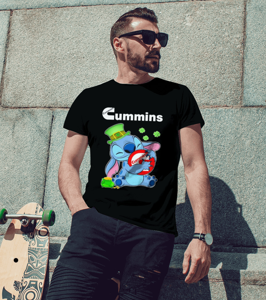Cummins Stitch St Patricks Day Green Hat Shamrocks Hugging Coin Пот Gold T-Shirt