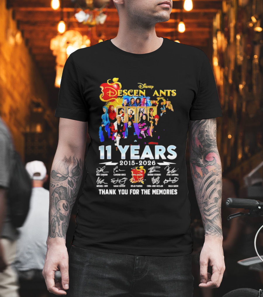 Disney Descendants 11 Years 2015 2026 Thank You For The Memories Signatures T-Shirt