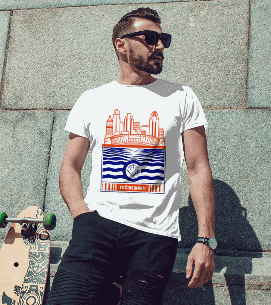 FC Cincinnati Stadium Skyline With River Flag T-Shirt