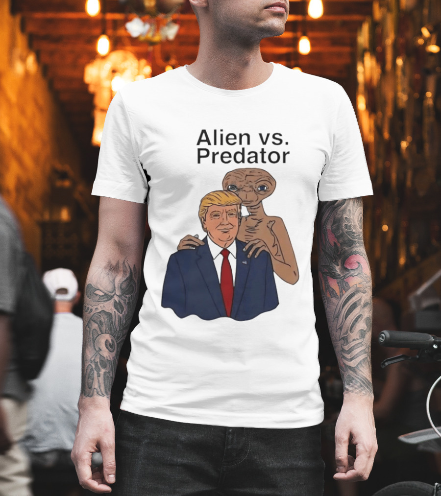 Alien Vs Predator Donald Trump ET Parody Fashion T-Shirt