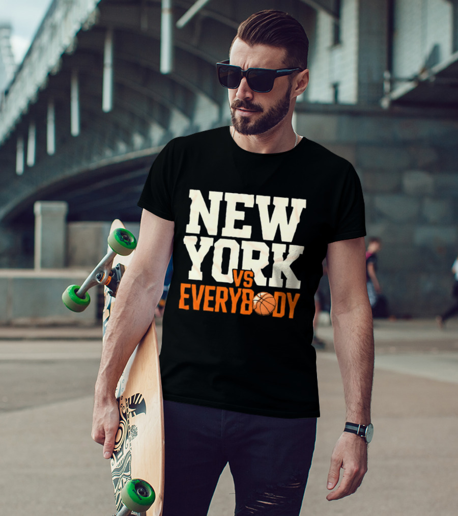 New York Knicks Vs Everybody Basketball Team Fan T-Shirt