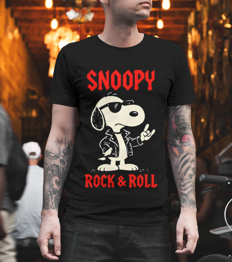 Snoopy Rock & Roll Vintage Peanuts Music T-Shirt