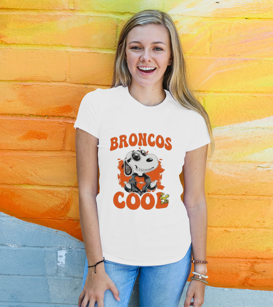 Snoopy Denver Broncos Cool Peanuts Character NFL Fan T-Shirt