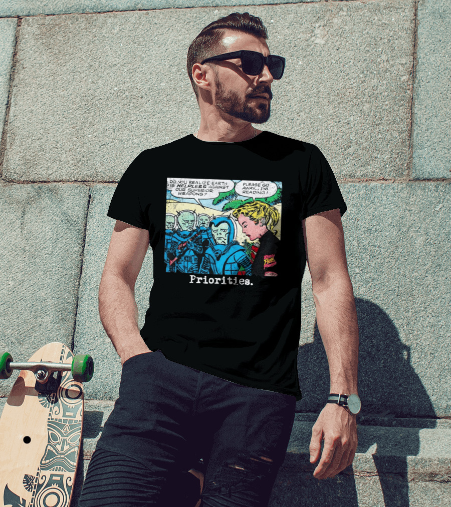 Women And Alien Priorities Please Go Away I'm Reading T-Shirt