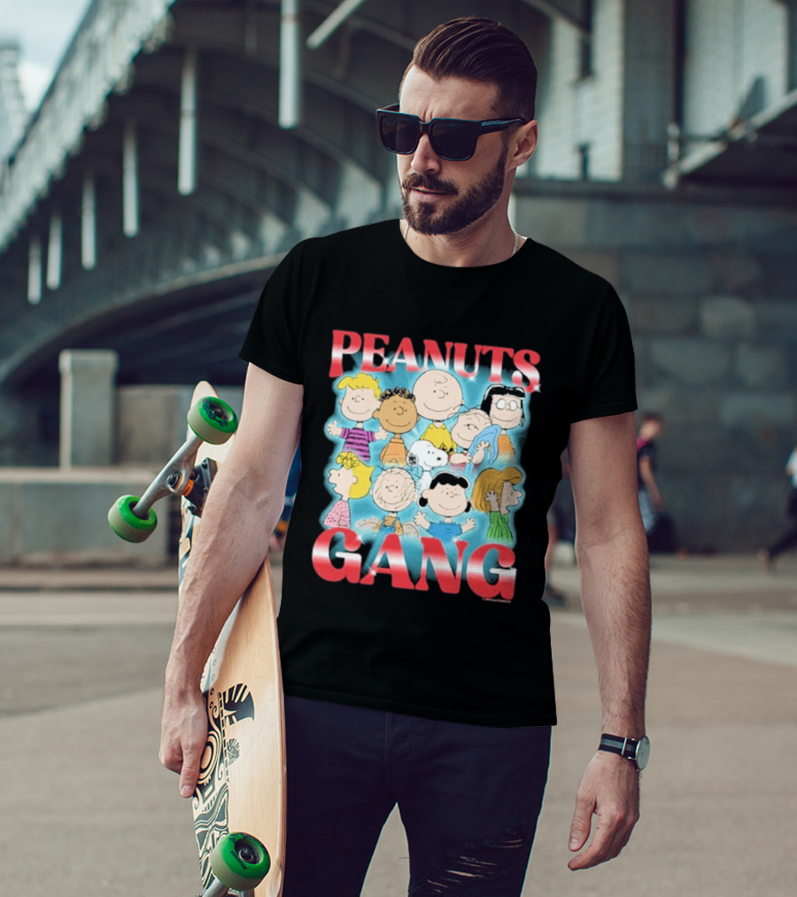 Peanuts Gang Charlie Brown Snoopy Friends T-Shirt