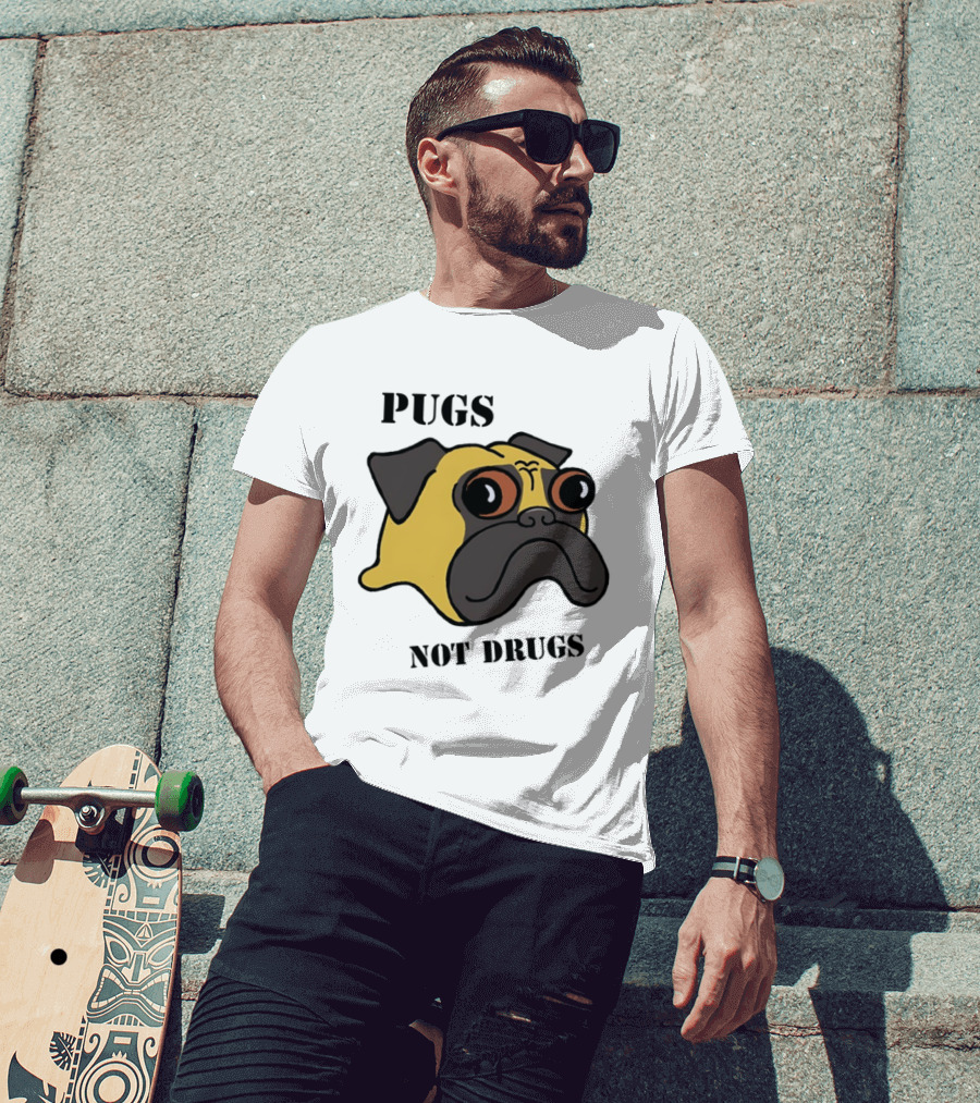 Pugs Not Drugs Cartoon Dog Face Funny Anti Drug Message T-Shirt