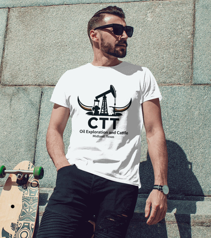 CTT Oil Exploration And Cattle Midland Texas Oil Rig With Cattle Horns T-Shirt