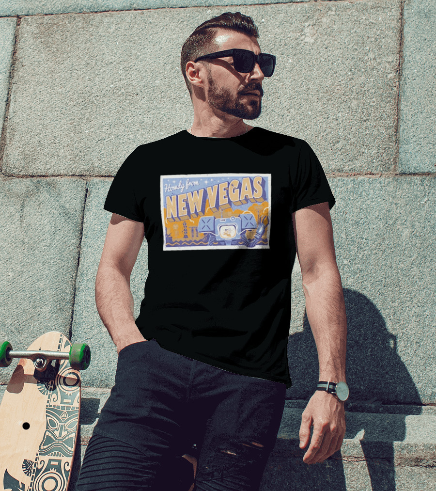 Howdy From New Vegas Fallout Robot Postcard T-Shirt
