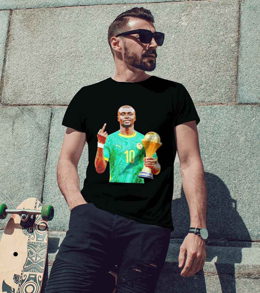 Sadio Mane Number 10 Senegal Jersey Holding Trophy Middle Finger T-Shirt