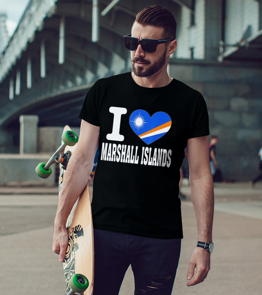 I Love Marshall Islands Heart Flag Souvenir T-Shirt