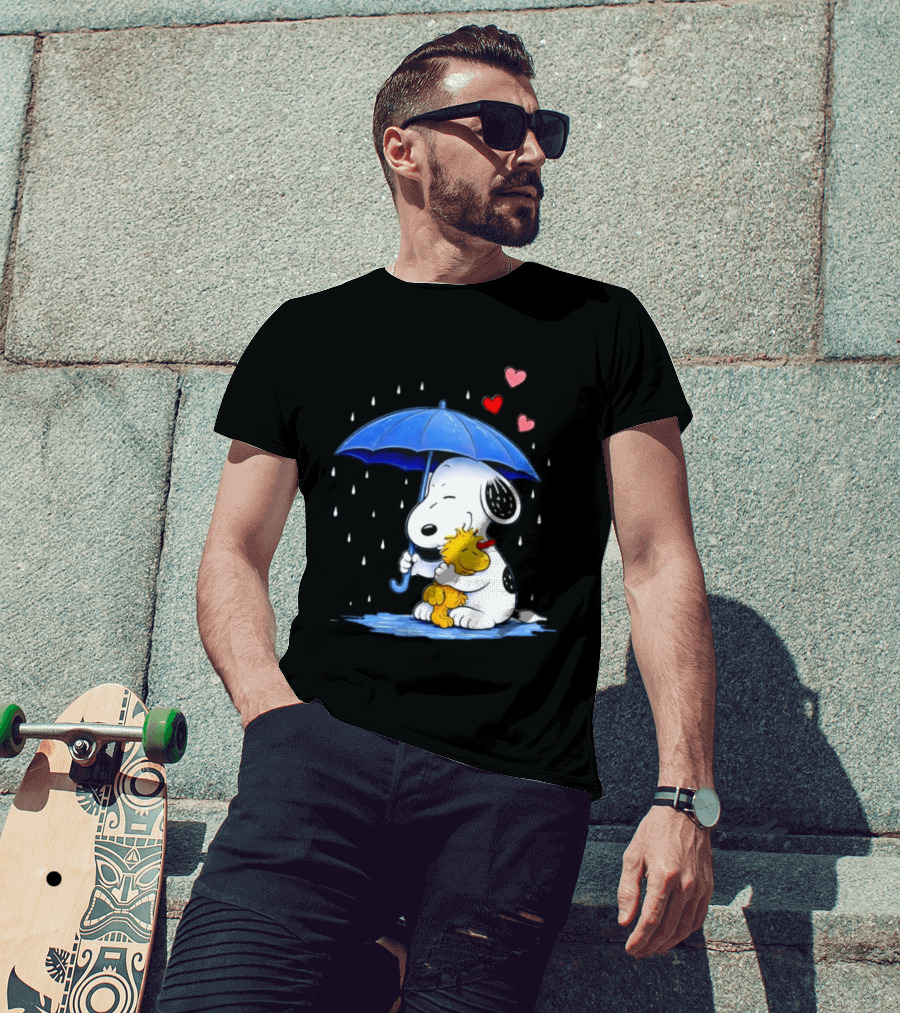 Snoopy Woodstock Umbrella Hearts Rain Hugging T-Shirt