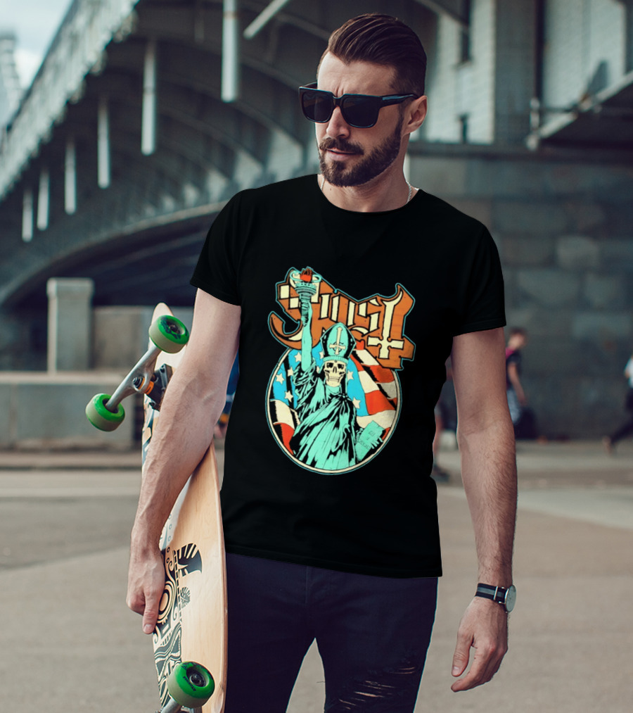 Ghost Statue Of Liberty Skeleton Torch Metal Band T-Shirt
