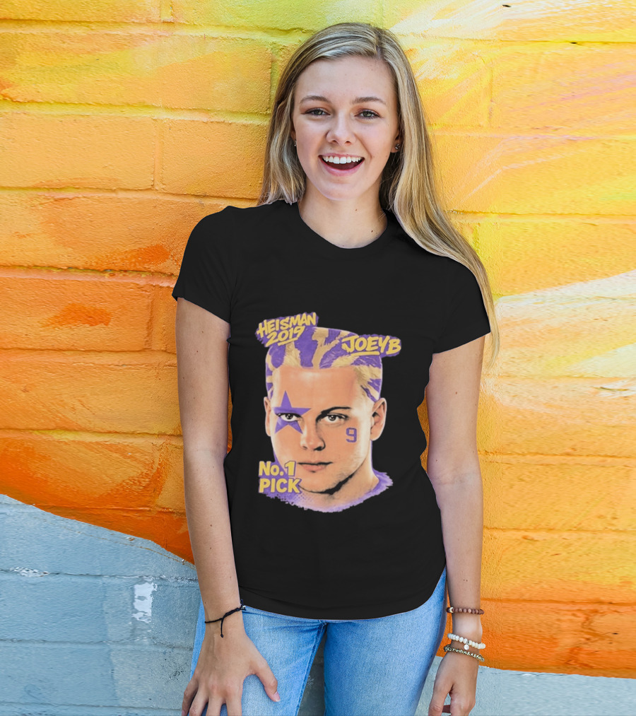 Heisman 2019 Joeyb No 1 Pick Star Face Paint Purple Hair Stripes T-Shirt