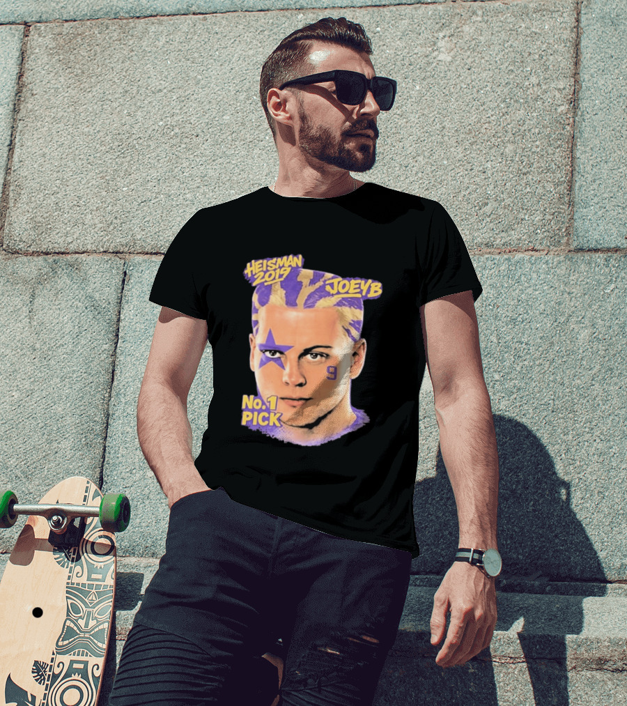 Heisman 2019 Joeyb No 1 Pick Star Face Paint Purple Hair Stripes T-Shirt