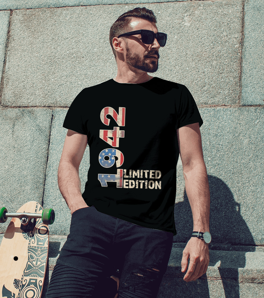 USA 1942 Limited Edition American Flag T-Shirt