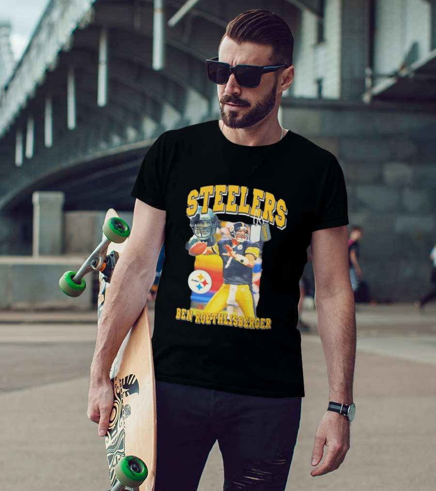 Steelers Ben Roethlisberger Pittsburgh Football Player With Dog Tag And Team T-Shirt