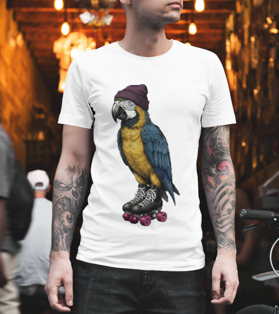 Nice Roller Skating Parrot with Hat and Colorful Feathers T-Shirt