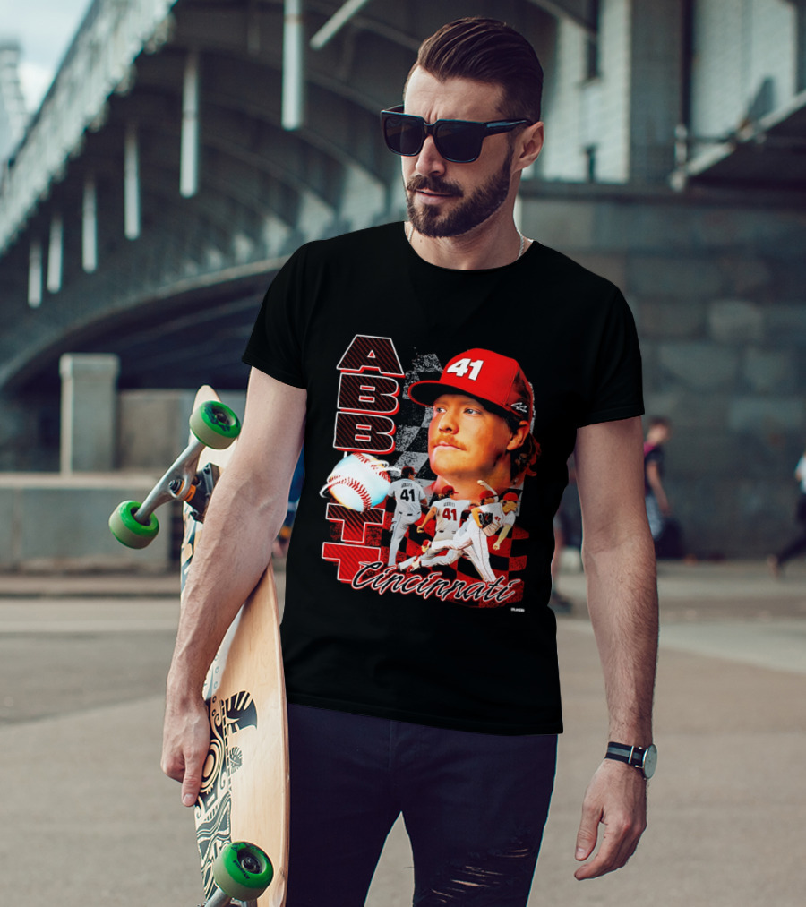 Cincinnati Reds Abbott 41 Baseball Pitcher Portrait Action T-Shirt