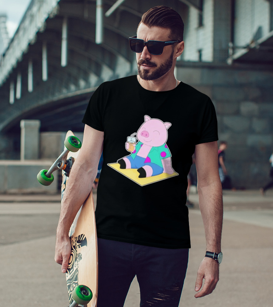 Pig Beach Beverage Summer Relaxation Fun T-Shirt