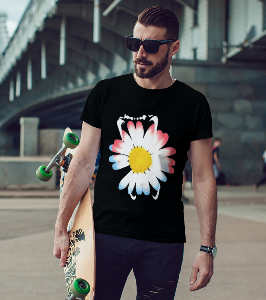 Original G Dragon Flower 2026 Multicolor Petals T-Shirt