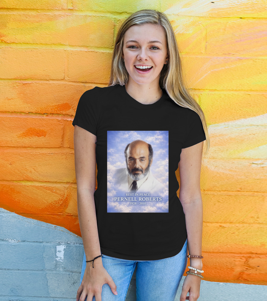 Rest In Peace Pernell Roberts 1928 2010 Memorial T-Shirt
