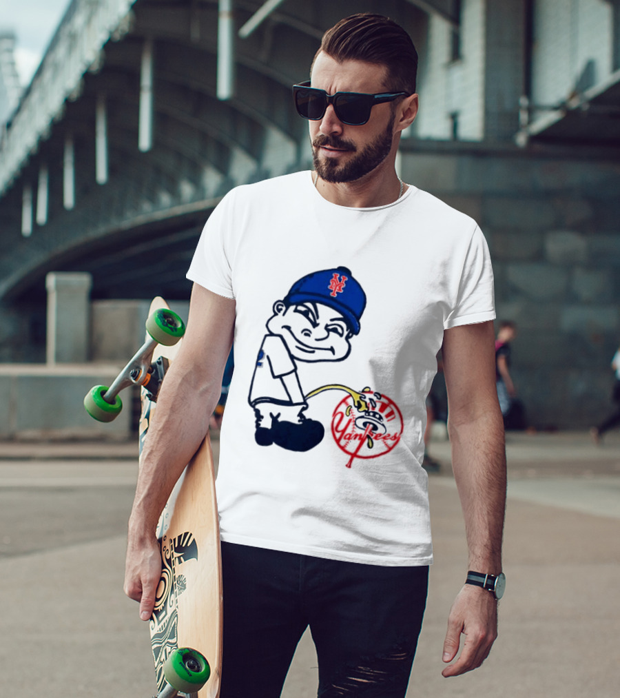 New York Mets Fans Rivalry Yankees Humorous Cartoon T-Shirt