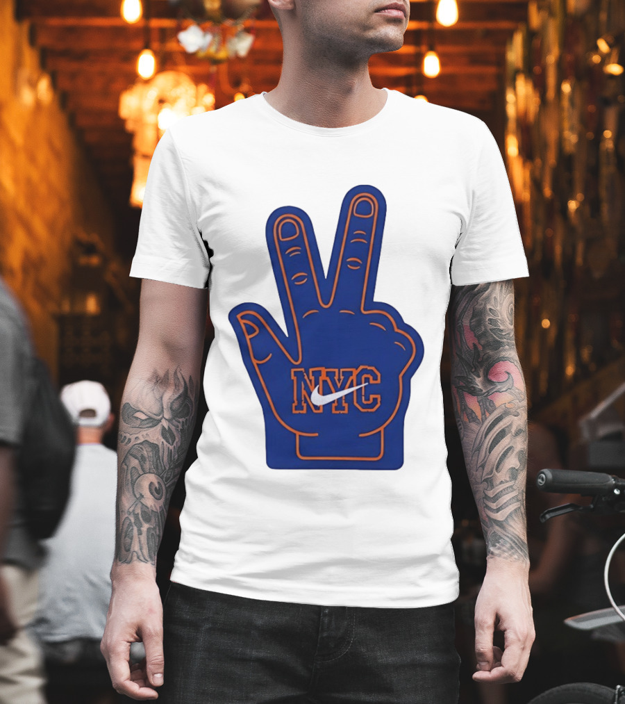 NYC Foam Finger Peace Sign New York Knicks Basketball T-Shirt