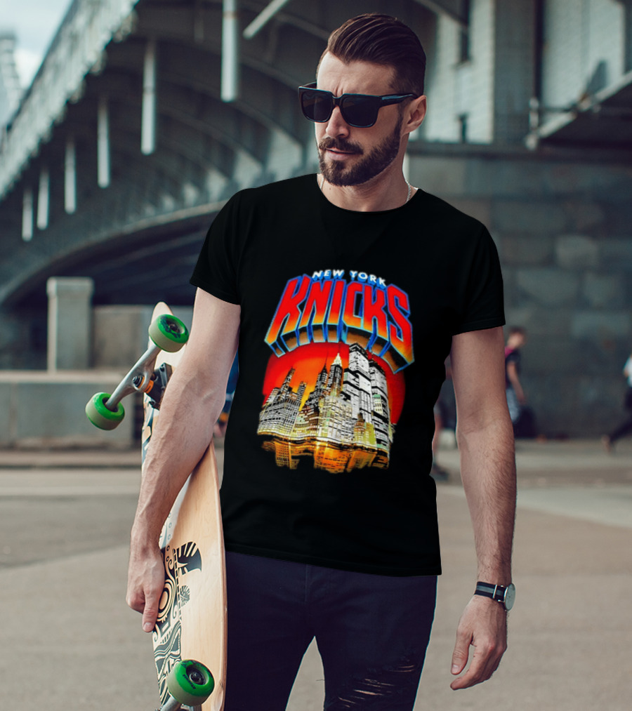 New York Knicks City Skyline Nightscape T-Shirt