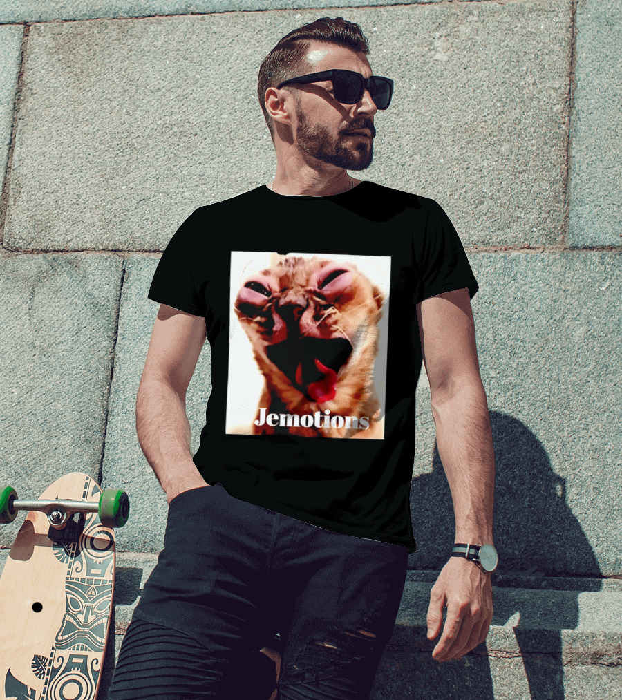 Jemotions Cat Funny Kitten Face Hilarious Expression T-Shirt