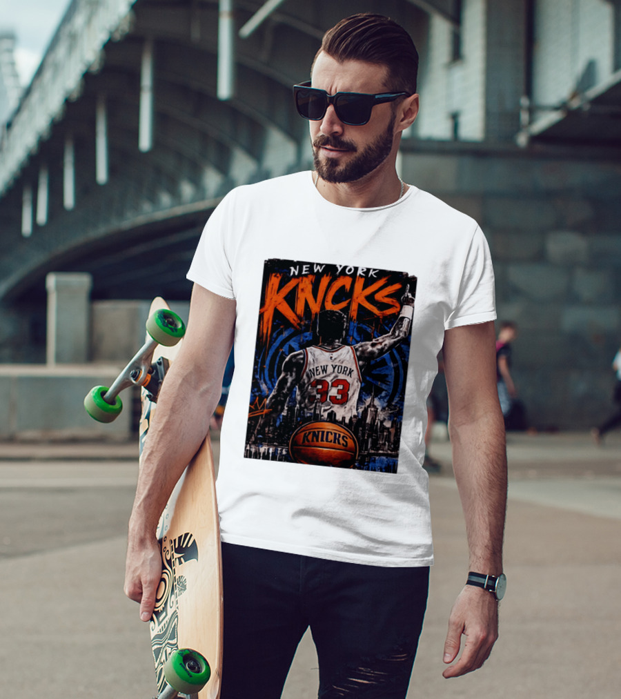 New York Knicks Ewing 33 City Skyline Basketball T-Shirt