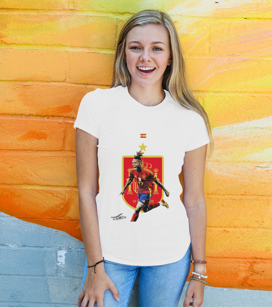 Nico Williams España Número 19 Escudo De La Selección Española Flag T-Shirt