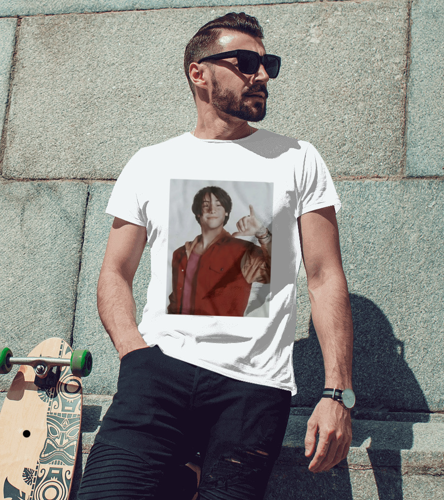 Keanu Reeves Hang Loose 90s Vintage Style Nostalgia Iconic Gesture T-Shirt