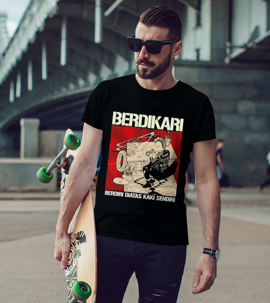 Berdikari Berdiri Diatas Kaki Sendiri Red Checkerboard Racing Motif T-Shirt
