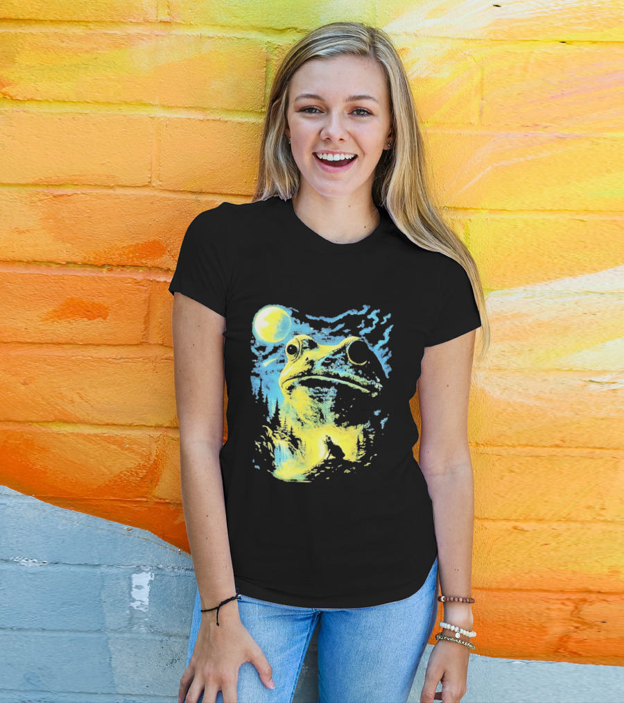 Howling Wolf Frog Moon Night Scene Surreal Fantasy T-Shirt
