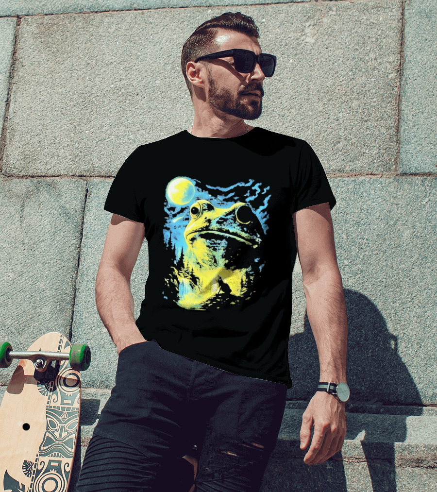 Howling Wolf Frog Moon Night Scene Surreal Fantasy T-Shirt