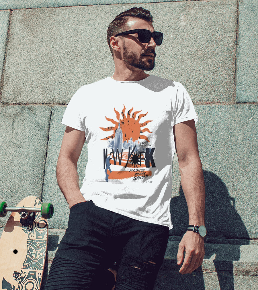 Louis Tomlinson New York Madison Square Garden 07.08 Sun And Skyline T-Shirt