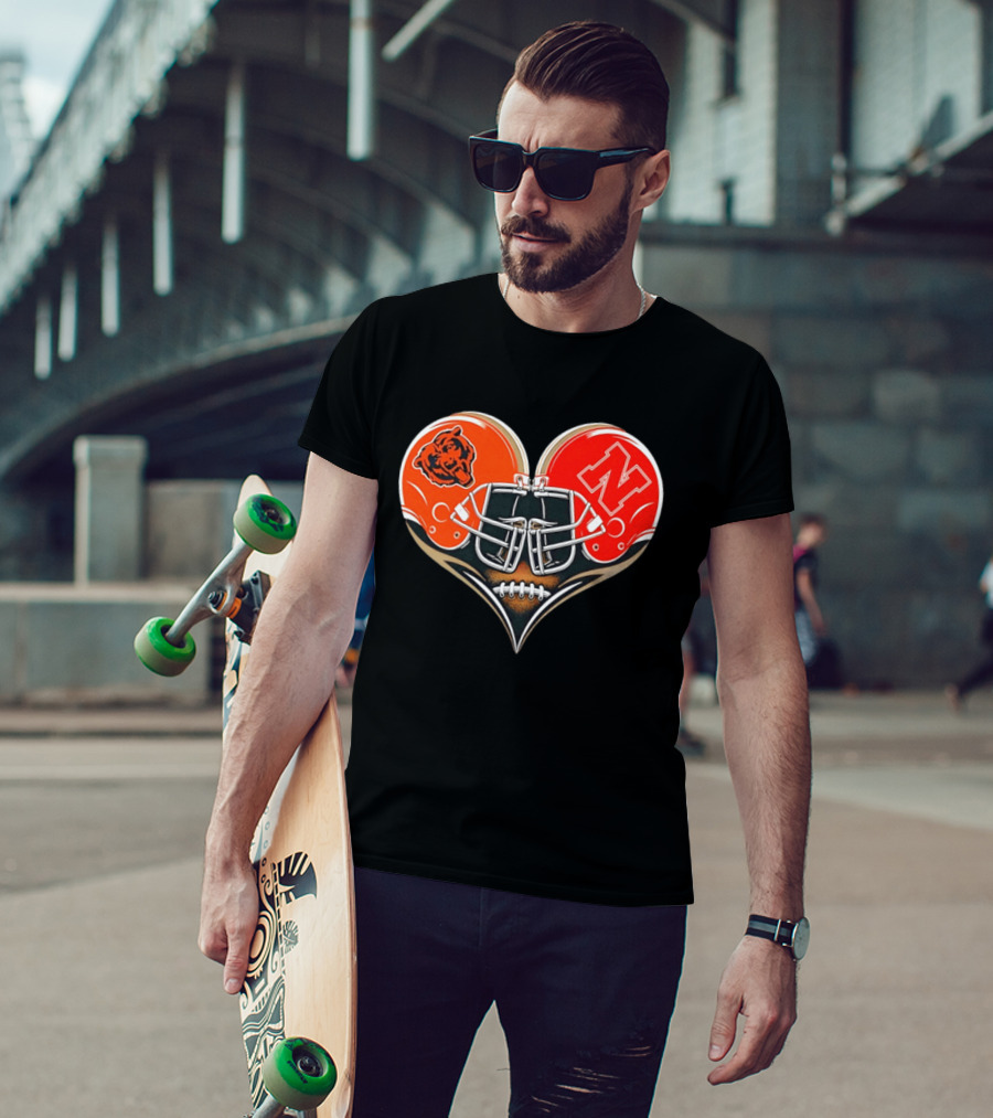 Chicago Bears Nebraska Cornhuskers Heart Shaped Helmets Football Fan Gear T-Shirt