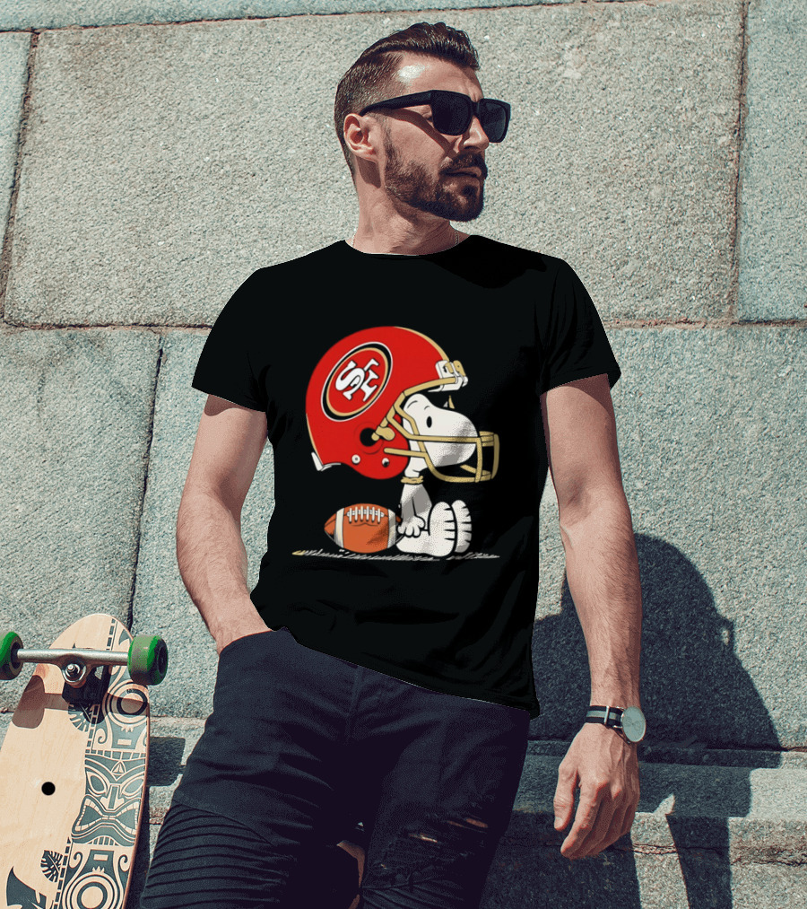 Snoopy San Francisco 49ers Football Helmet Peanuts NFL Collaboration T-Shirt