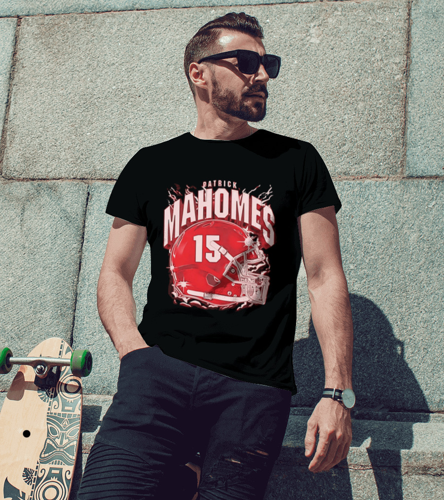 Patrick Mahomes 15 Helmet Kansas City Chiefs Explosion T-Shirt