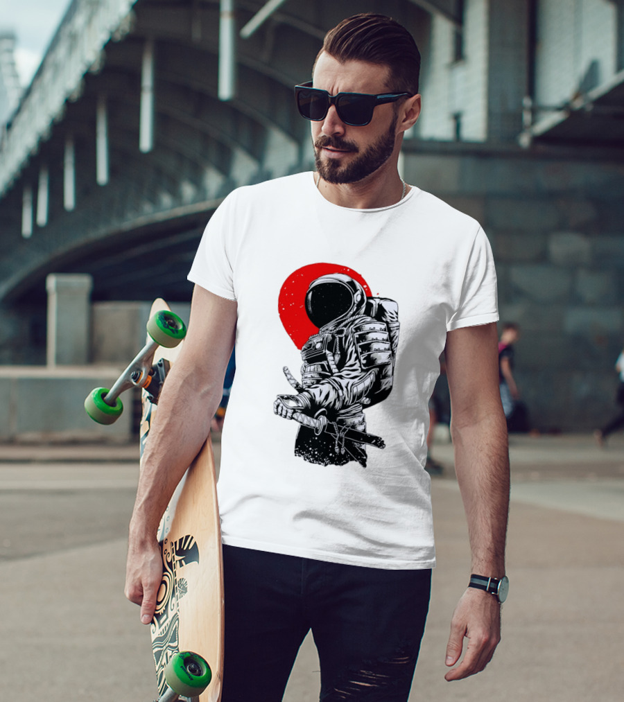 Astronaut Samurai Katana Sword Red Rising Sun T-Shirt