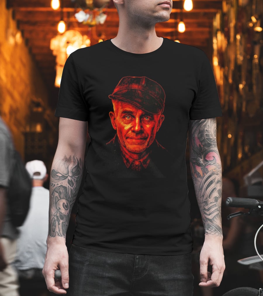 Old Man Artistic Vintage Cap T-Shirt