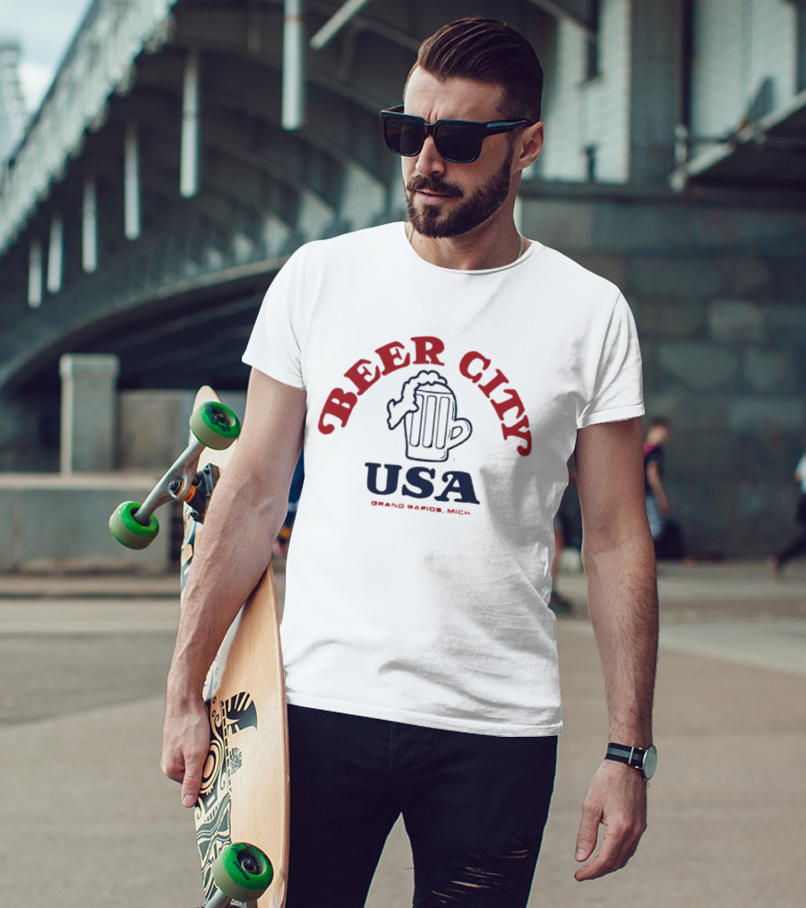 Beer City USA Grand Rapids Michigan Pint T-Shirt
