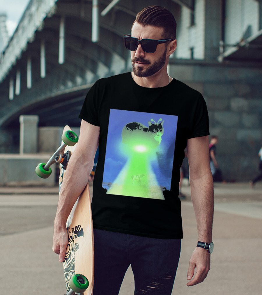 Alien Kitty UFO Beaming Cat Abduction With Tractor Beam And Cow T-Shirt