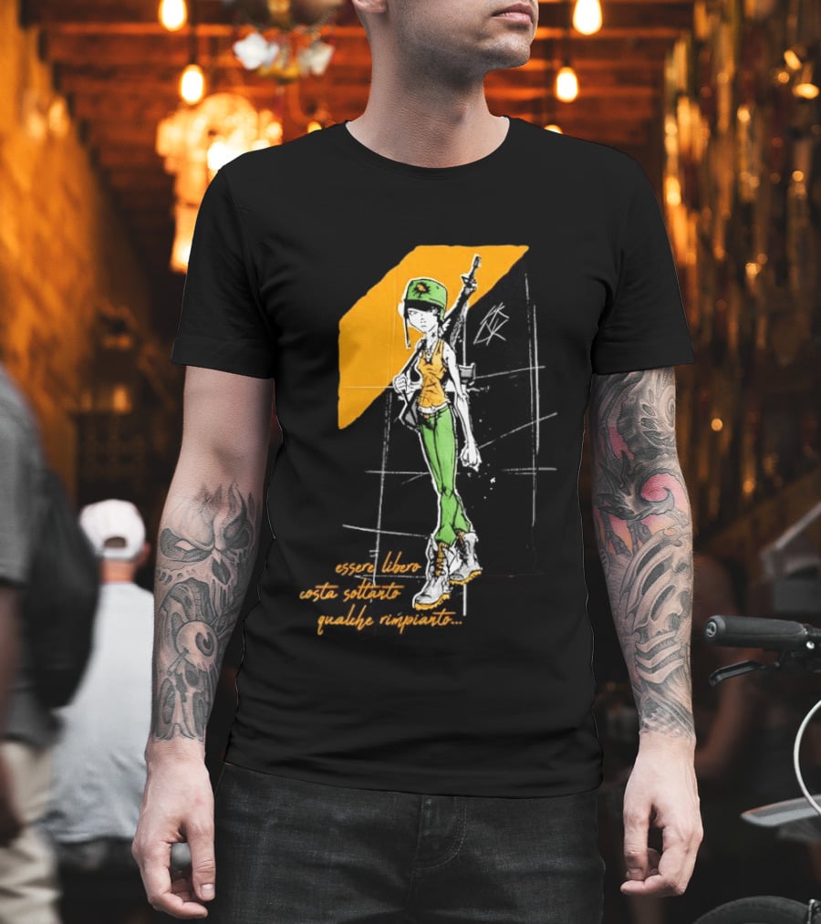 Essere Libero Costa Soltanto Qualche Rimpianto Army Girl With Rifle And Green Hat T-Shirt