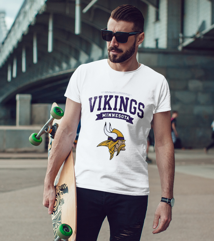 Minnesota Vikings Ghostface Running Football Vikings T-Shirt