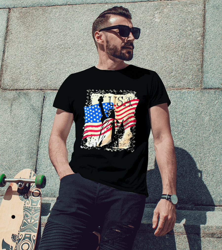 USA Statue Of Liberty American Flag T-Shirt