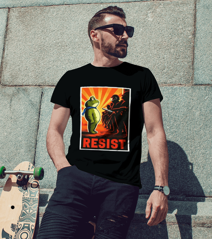 Resist Portland Frog 2025 Anti Fascism Protest Art With Frog And Riot Police T-Shirt